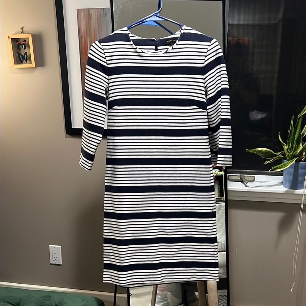 Banana Republic Striped Navy and White Dress | Size 4